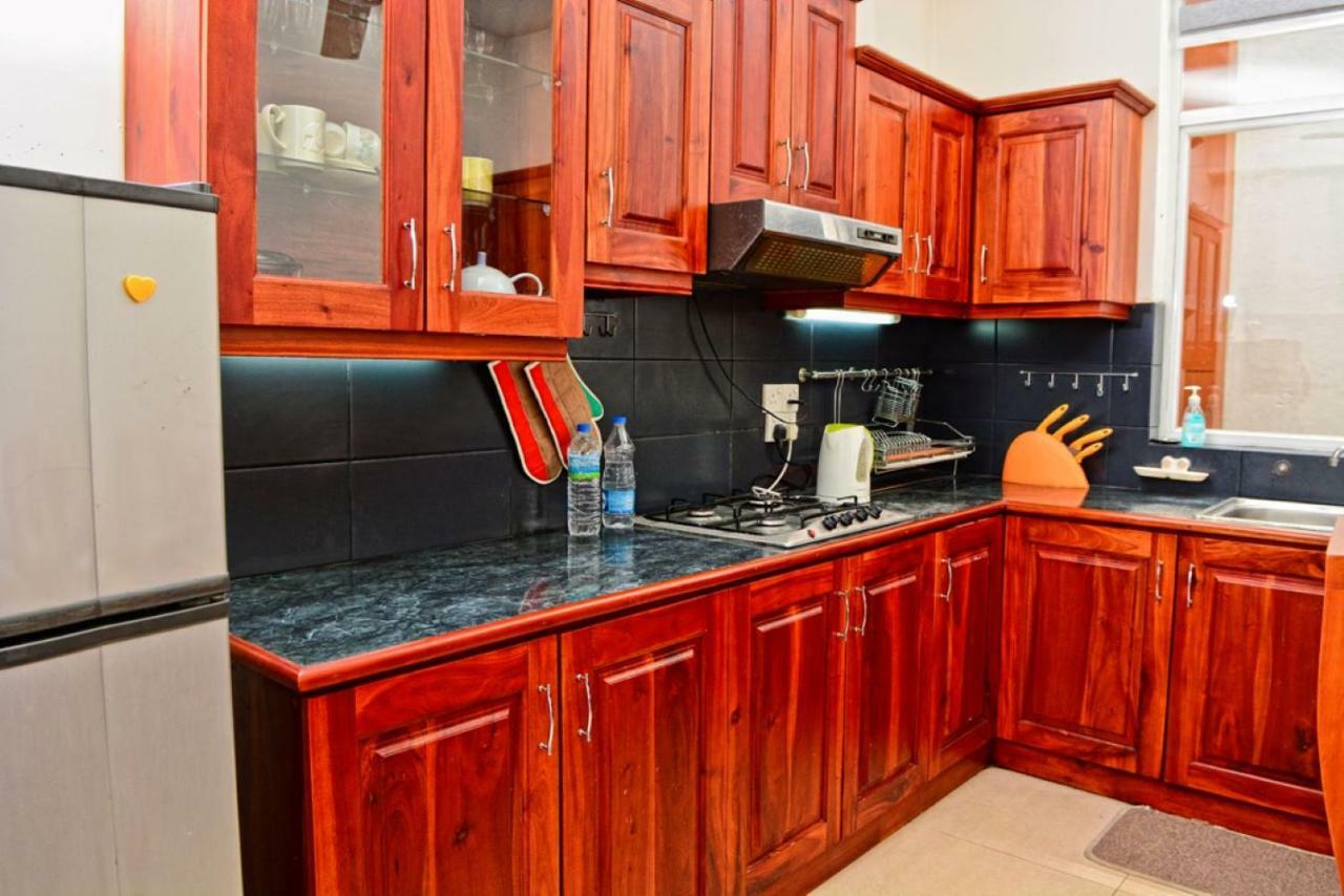 Furnished Apartment At Colombo Suburbs Nawala Rajagiriya Ngoại thất bức ảnh