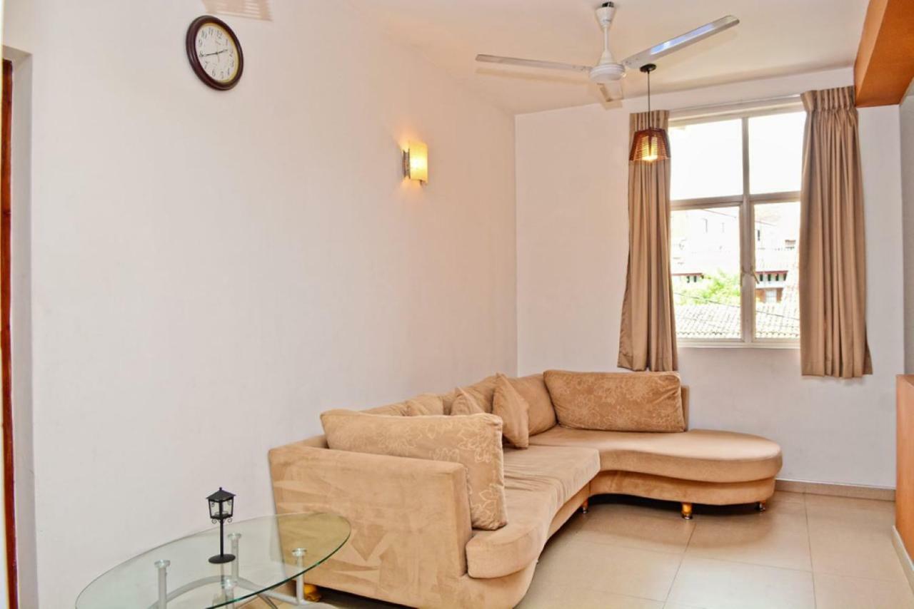 Furnished Apartment At Colombo Suburbs Nawala Rajagiriya Ngoại thất bức ảnh