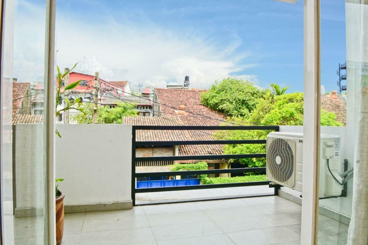 Furnished Apartment At Colombo Suburbs Nawala Rajagiriya Ngoại thất bức ảnh