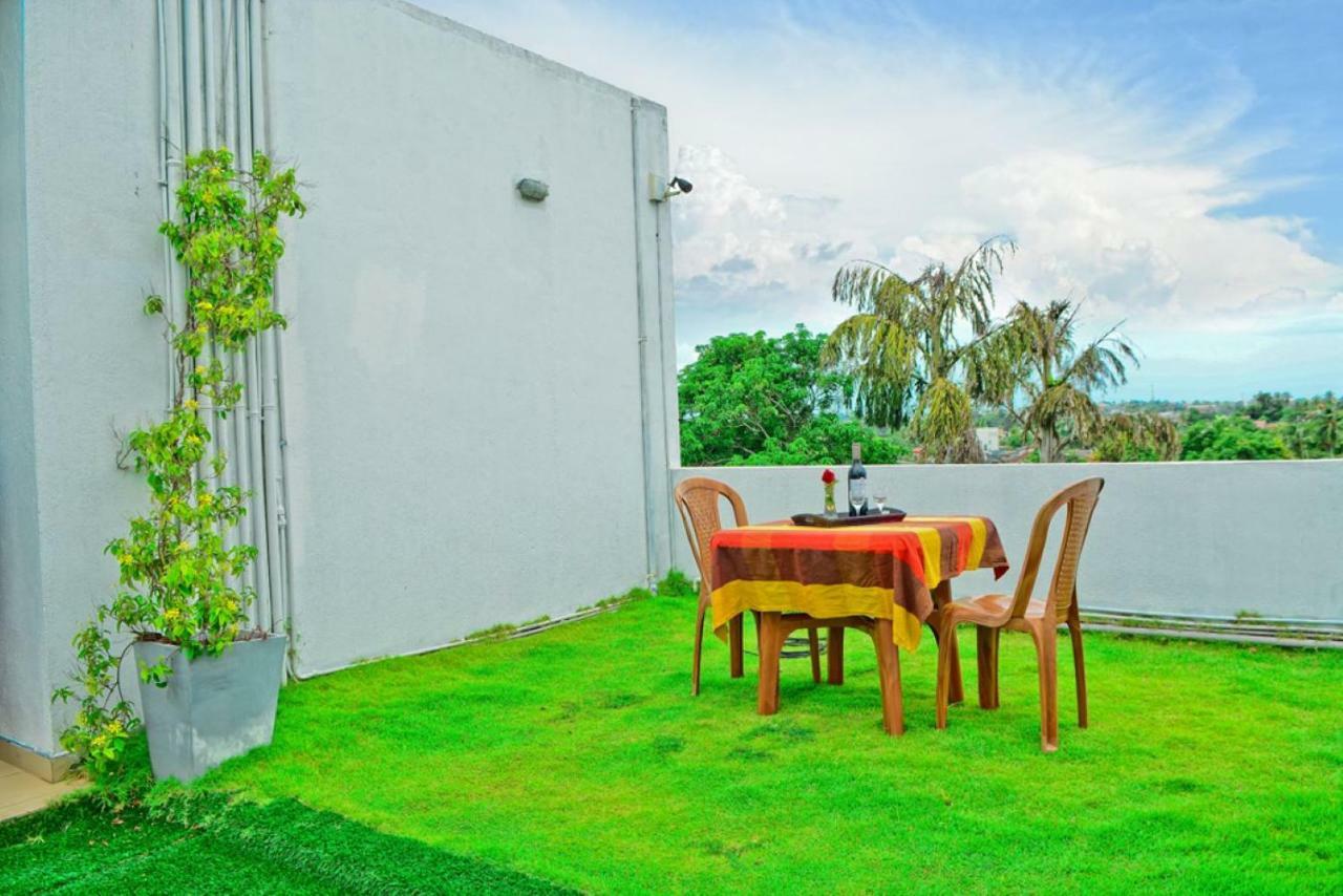 Furnished Apartment At Colombo Suburbs Nawala Rajagiriya Ngoại thất bức ảnh